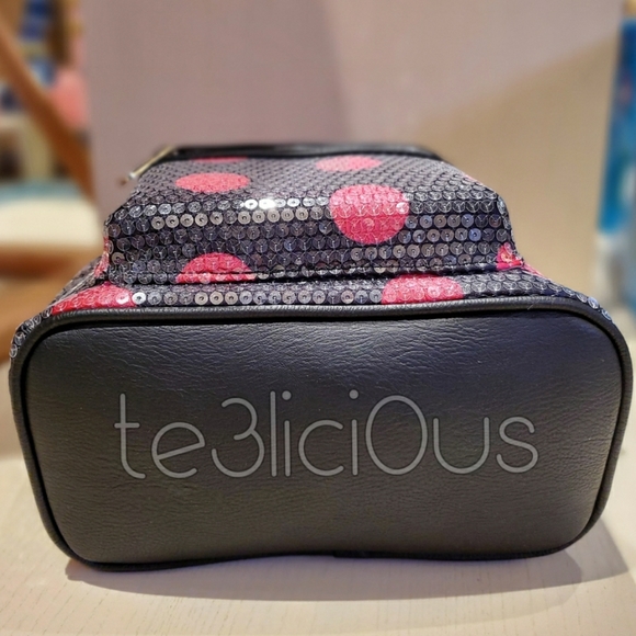 DISNEY LOUNGEFLY MINNIE POLKA DOT BACKPACK - Picture 6 of 7